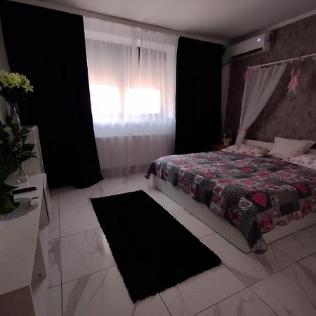 Appartement Tomis Promenada à Constanţa Extérieur photo